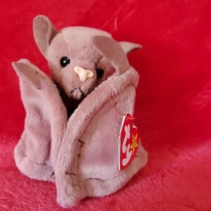 Ty Beanie Baby "Batty" The Bat with Brown Wings